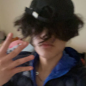 Meet your Posher, Phi tran